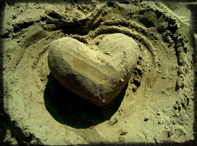 srdce z pláže